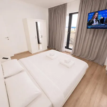 Solid Melody Apartament *